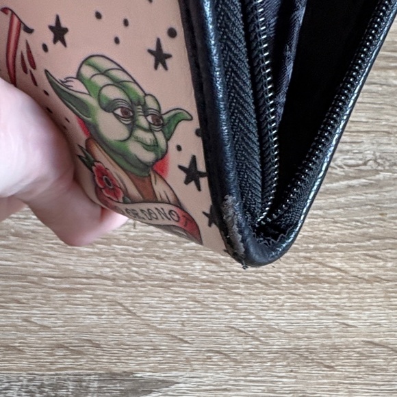 Star Wars Tote and Wallet Set - Picture 16 of 16